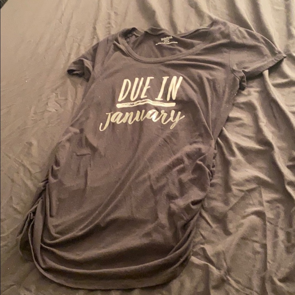 Maternity shirts